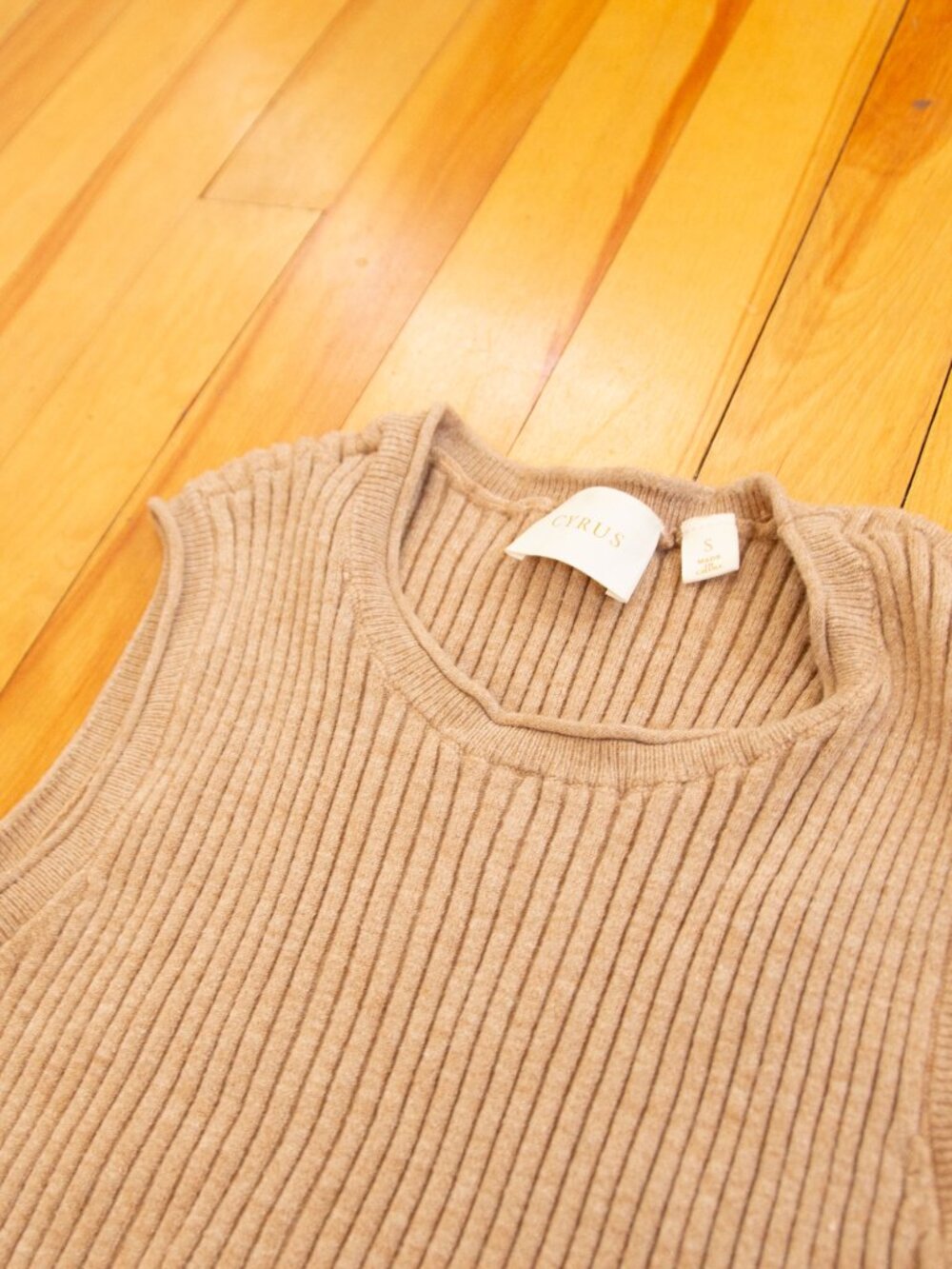 Cyrus Ribbed Knit Tank - Picture 2 of 6